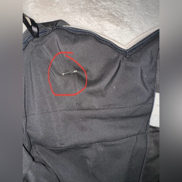 BCBG Max Azria Black Strapless White Satin Bow Cocktail Dress Size 8 - Picture 8 of 14